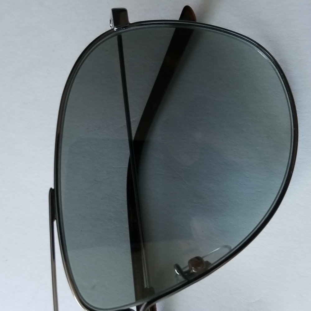 Gucci Aviator Sunglass - Picture 5 of 12